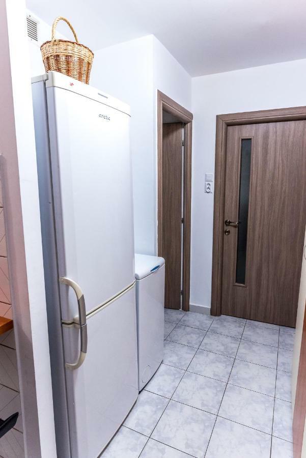 Διαμέρισμα 30 τ.μ. με 1 υπνοδωμάτιο/α και 1 ιδιωτικό/ά μπάνιο/α σε Calea Aradului Διαμέρισμα Τιμισοάρα Εξωτερικό φωτογραφία